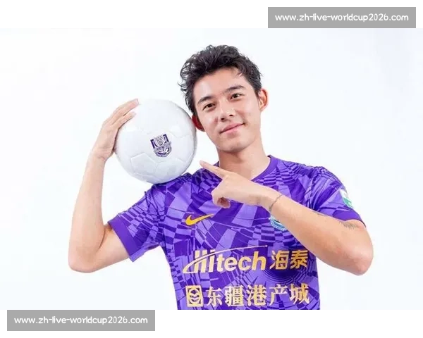 李嗣镕随津门虎飞赴广州客场 新援首秀在即引关注 李嗣镕随津门虎飞赴广州客场 新援首秀在即引关注