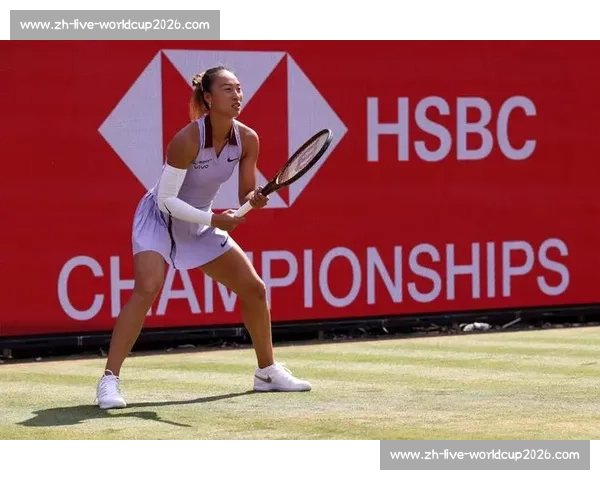 鏖战三盘难破温网魔咒！郑钦文决胜盘崩盘，连续三年止步首轮