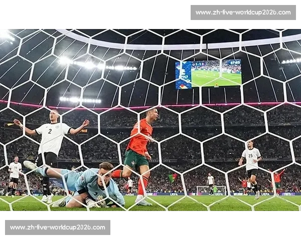 埃利奥特 5 球助英格兰 U21 加时 3-2 绝杀德国卫冕欧青赛